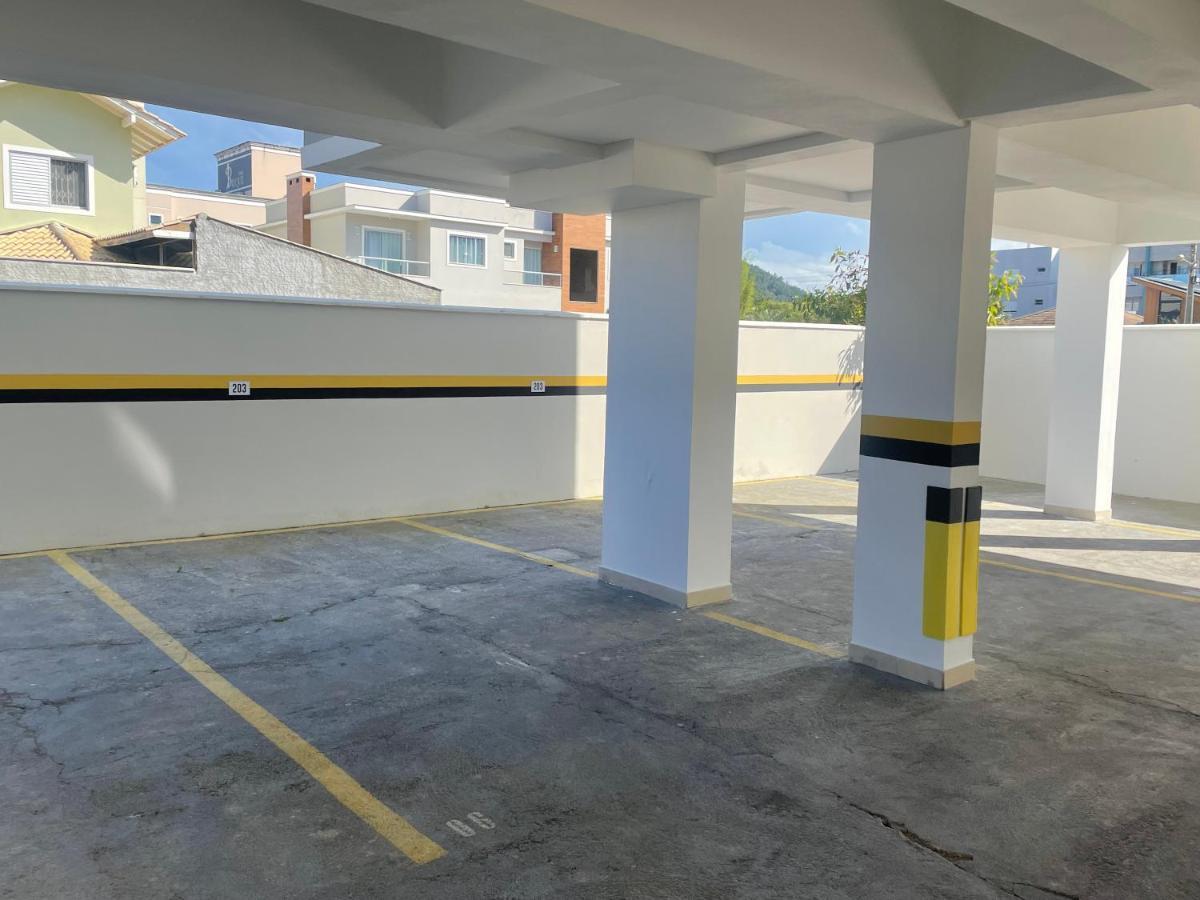 Apartamento Na Praia De Palmas Говернадор Селсо Рамос Екстериор снимка